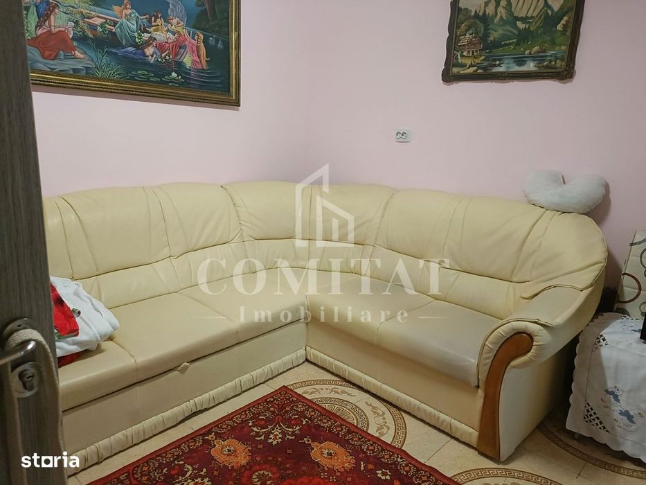 Casa 4 camere de vânzare zona Sala Polivalentă