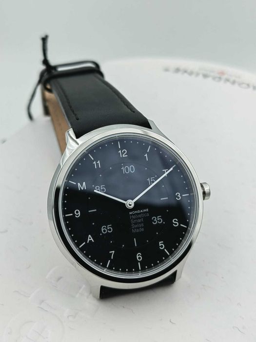 Mondaine Helvetica 40 mm – Hybrid Smartwatch – Nou – Full Set