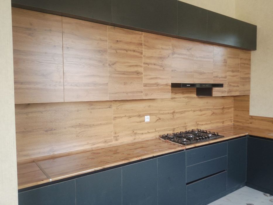 Ошхона мебели кухни мебел сиз хохлаган усулда ясаб берамиз