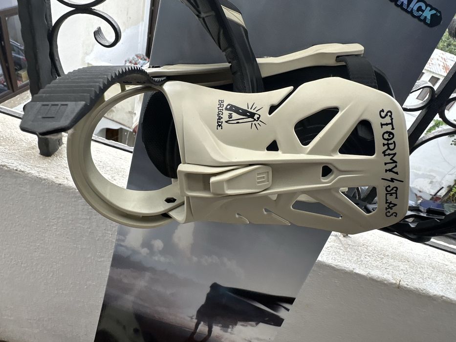 Bataleon Beyond Medals Golliath 153 / model 2022