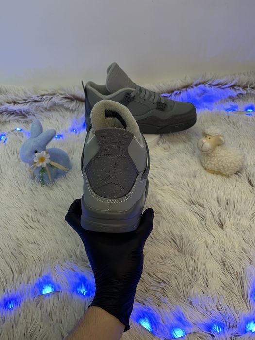 Air Jordan 4 Regro