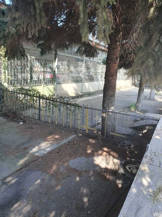 Дава се под наем Склад в Русе, Здравец Север 2 - 270 кв.м за 561 € - Снимка #1