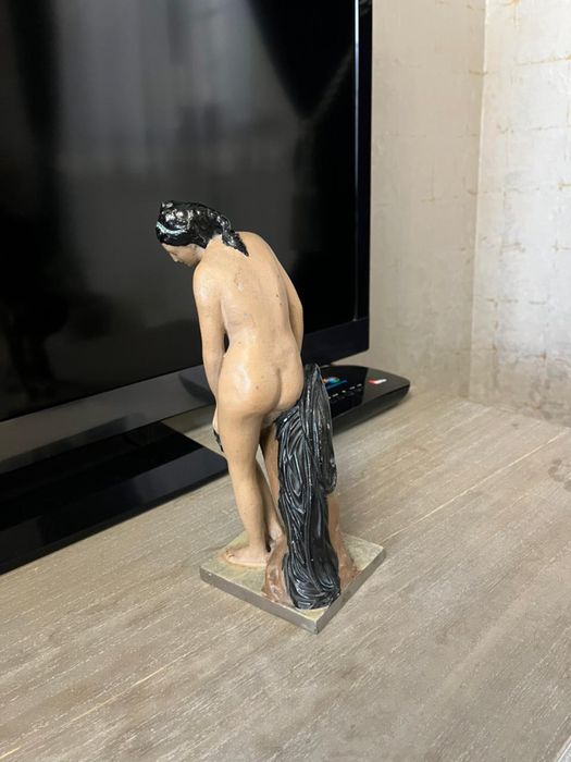 Франзуская статуэтка начала XX века