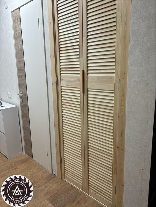 Двери жалюзийные