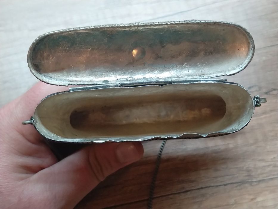 Продавам антикварна сребърна Барутница филиграм 19-век уникална