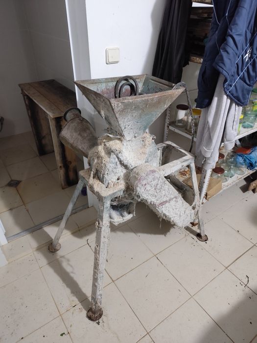 Трифазна фуражомелка