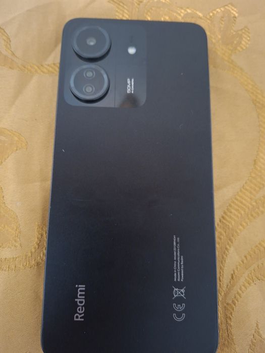 Twlefon Redmi 13 C