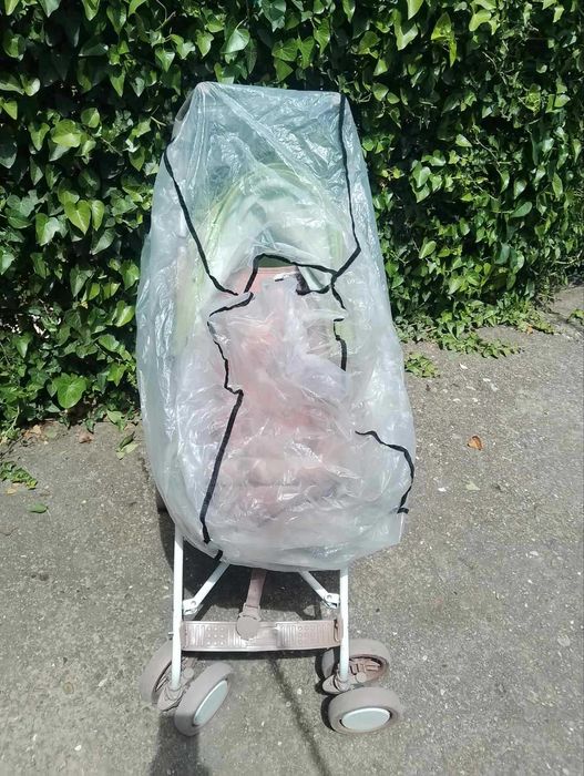 Детска количка Bertoni-Lorelli, Trek, Сгъване тип чадър - използвана