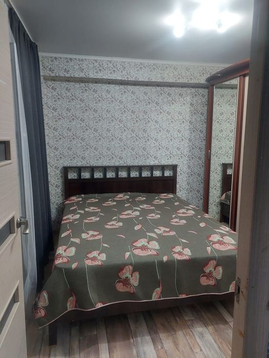 10000 сутки, час 2000, 3 ех комнатнавартира