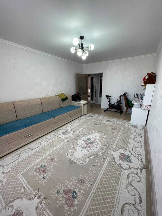 Продам 2-х квартиру Сити, 1 микрорайон.