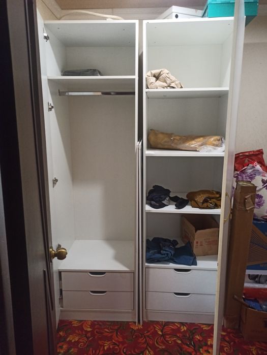 Шкафы, 2 штуки ,