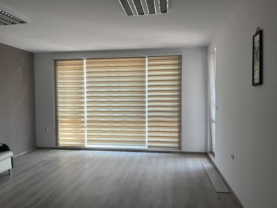 Дава се под наем Офис в Хисаря - 90 кв.м за 398.82 € - Снимка #4