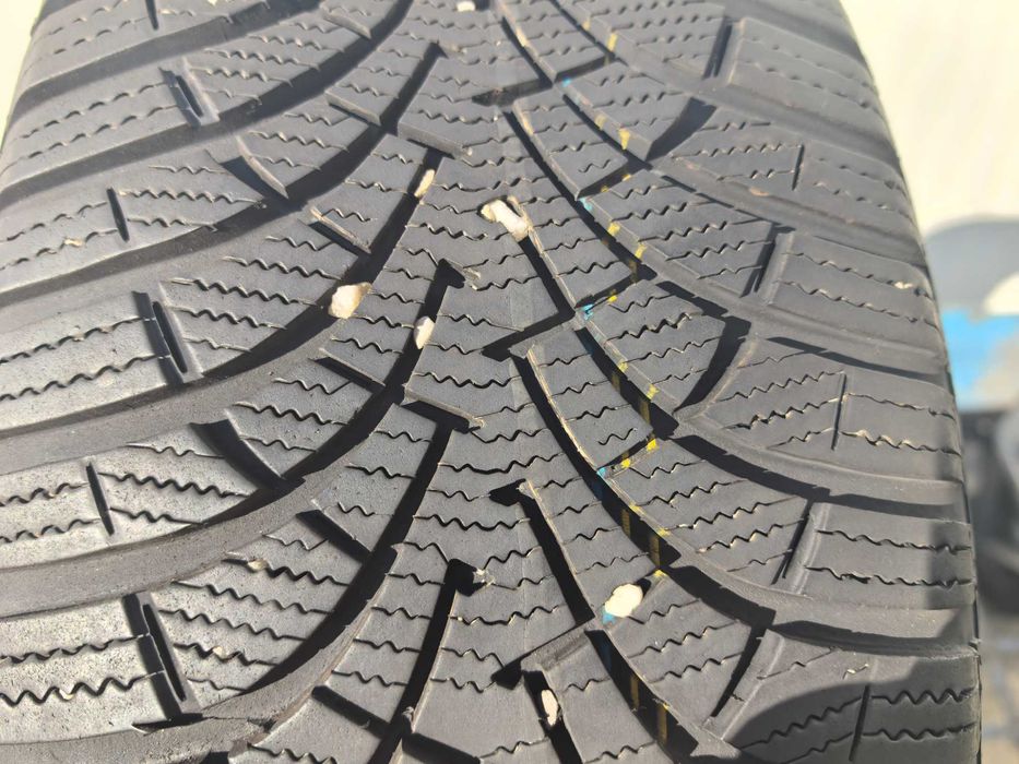 205/55/16 Гудиър ДОТ 2017 г - Само 1 брой гума