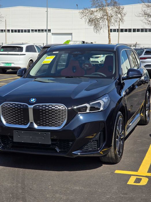 BMW ix1 25L M Sport buyurtma asosida na zakaz