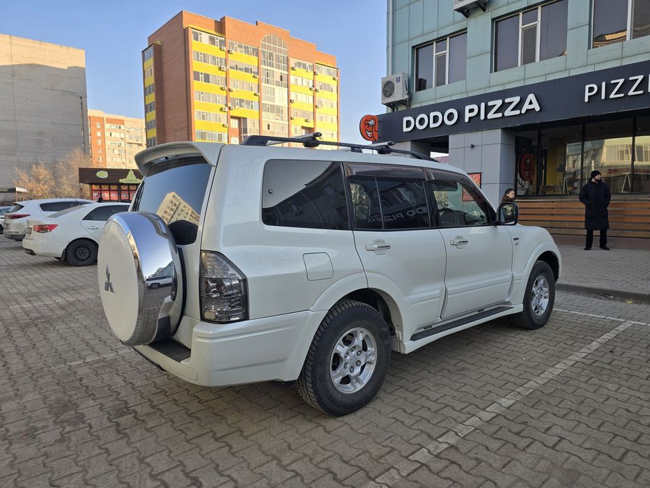 Продаётся Паджеро 3