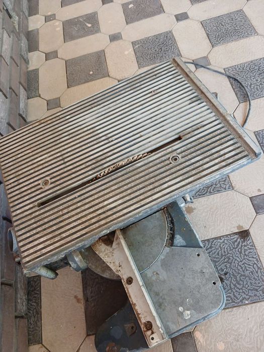 Arra akfa va yağach kesgich ;  tortsovka