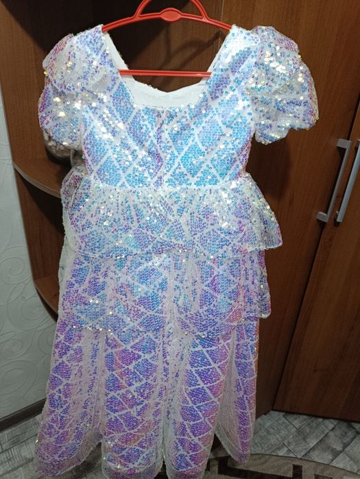 Праздничное платье