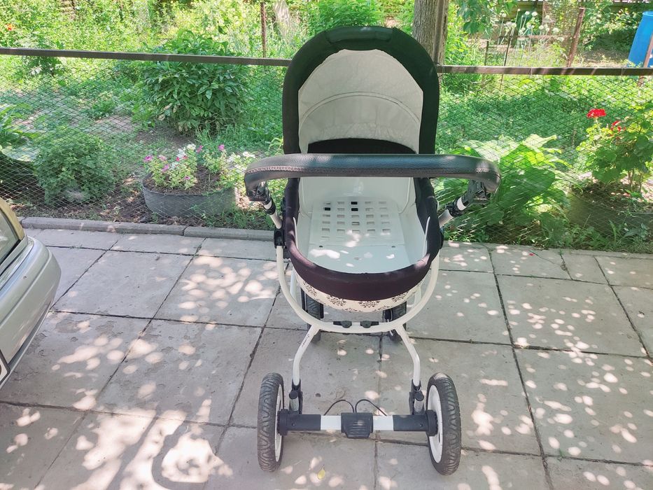 Продам детскую коляску