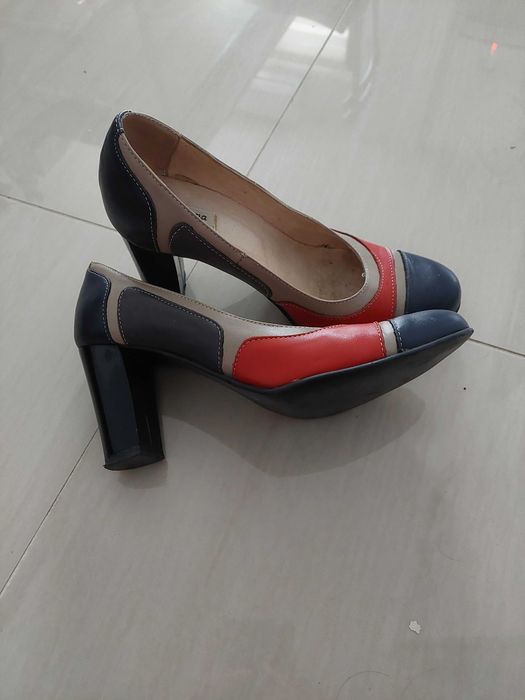 4 perechi - Papuci piele /adidasi/botine