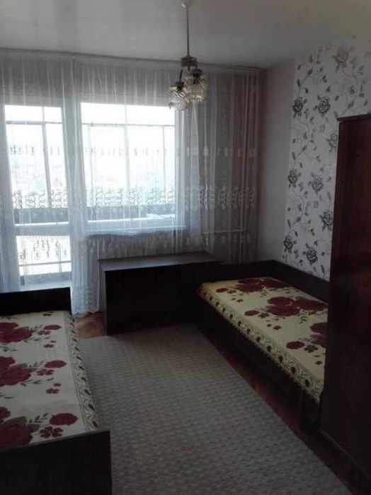 Дава се под наем Тристаен апартамент в София, Младост 1 - 90 кв.м за 561 € - Снимка #2