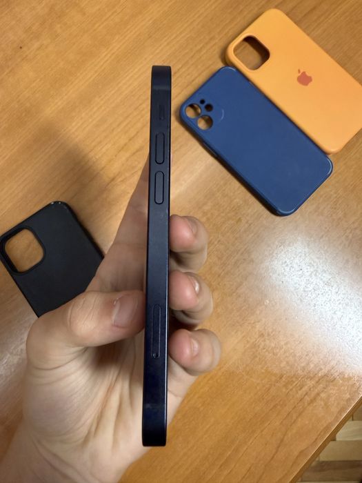 Iphone 12 mini 75% battery health 128gb