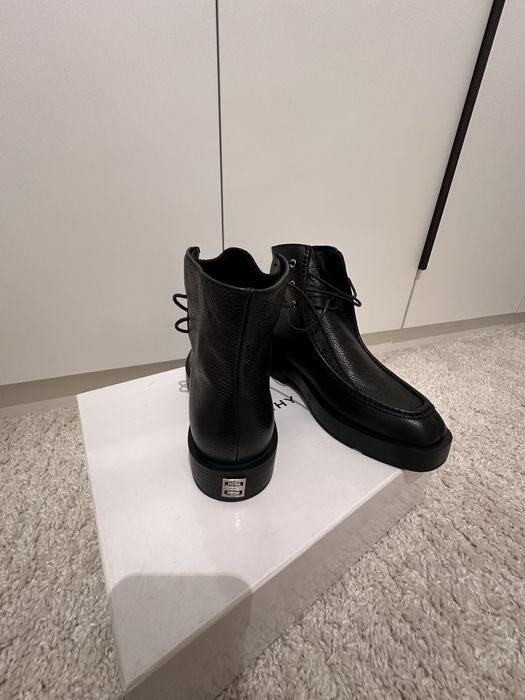 Обувь мужская, кожаная