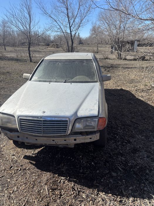 Продам мерса  не находу