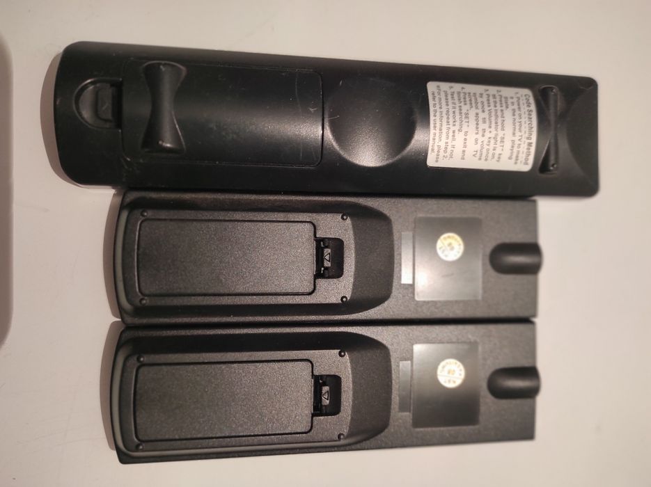 Telecomanda Well si Cyber