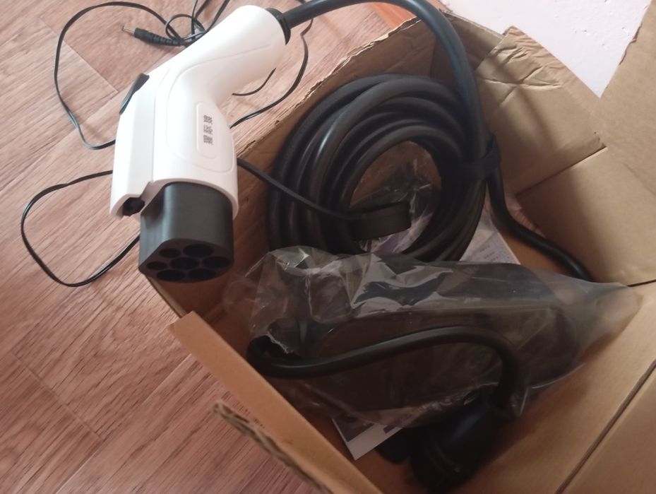 Зарядка на автомобиль