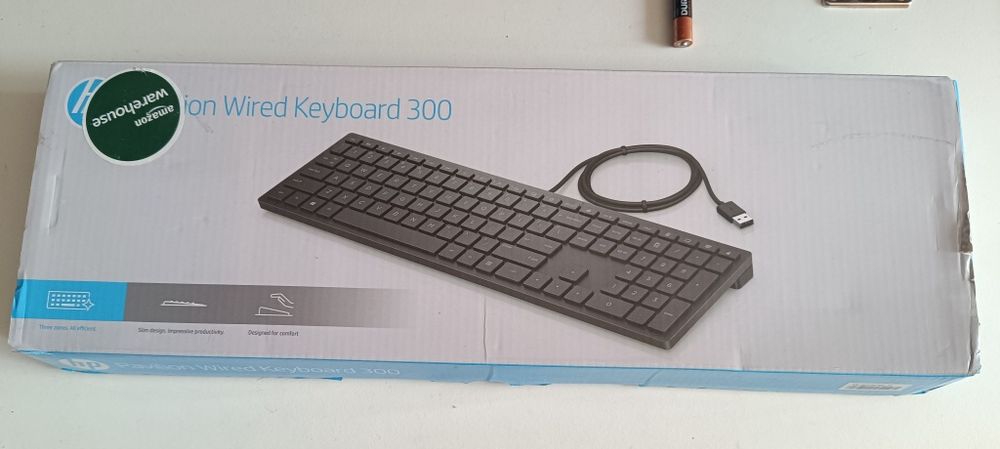 Офис аксесоари , клавиатура и мишка