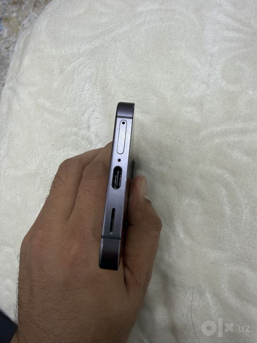 Samsung Galaxy S24   8/128 gb 2 sim