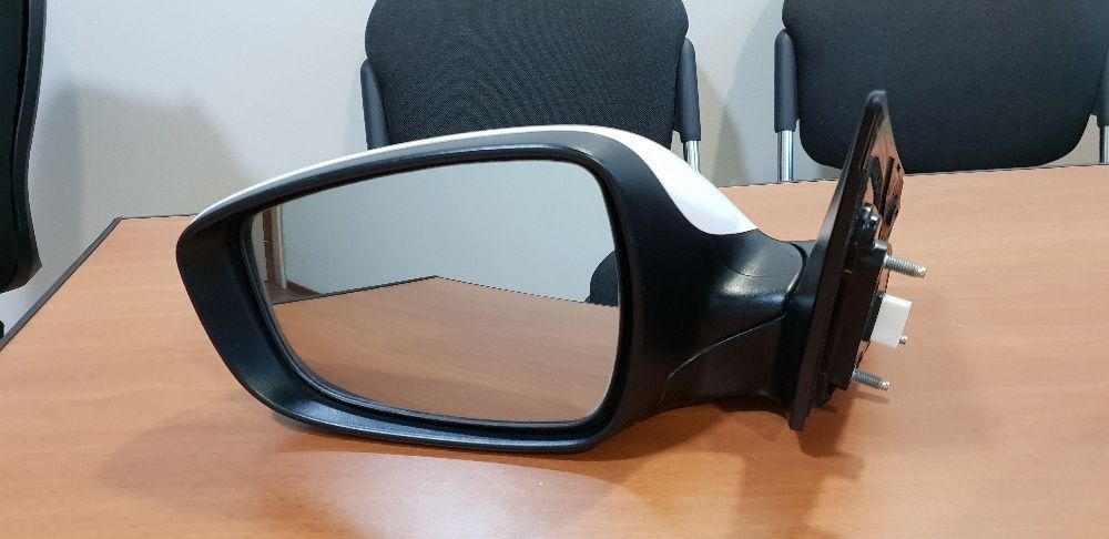 Комплект боковых зеркал на Elantra (Avante) MD (J5)