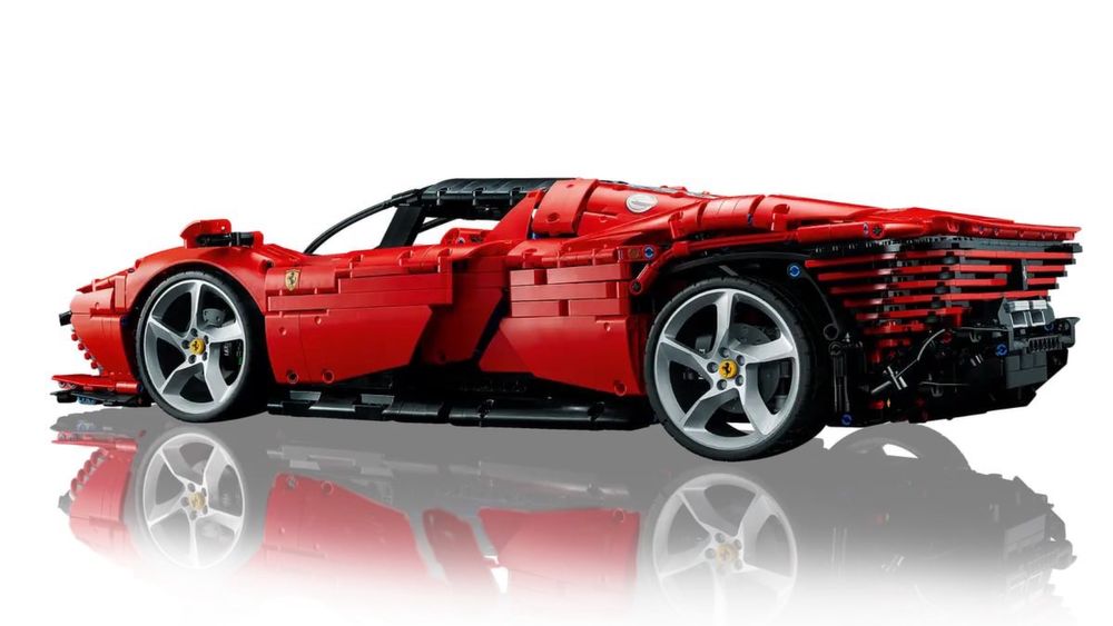 Ferrari Daytona SP3 Lego Technic Model