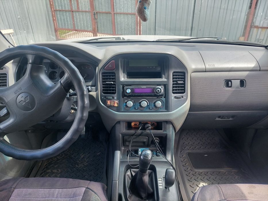 Мицубиси Паджеро 3