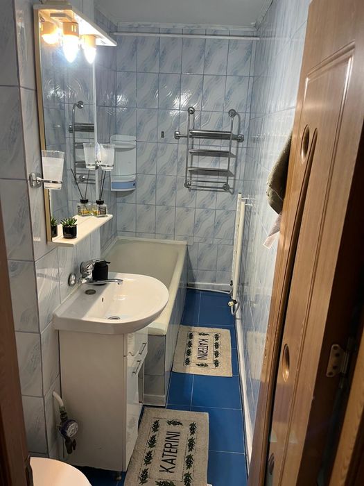 Vand apartament 3 camere