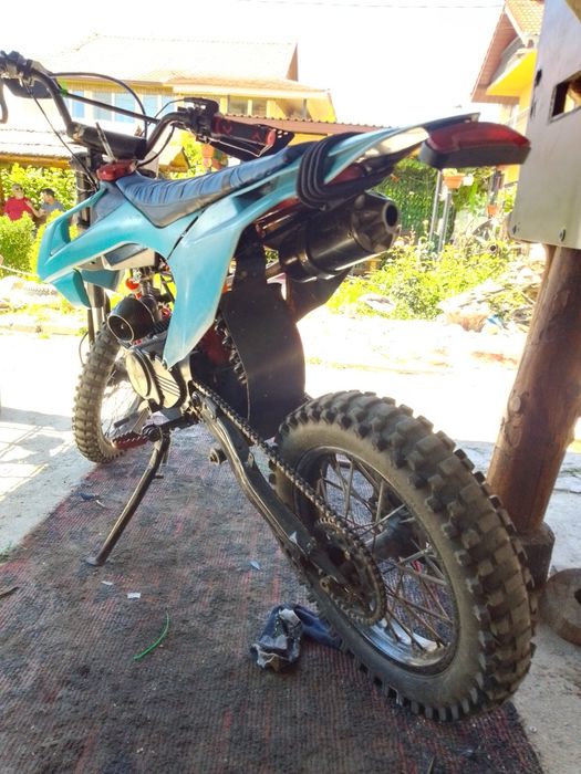 Cross 125cc full custom