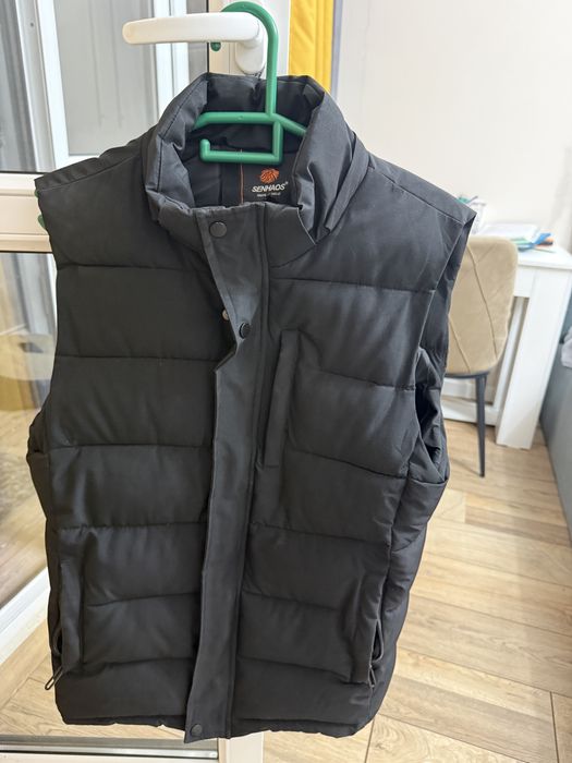 Безрукавка размер М