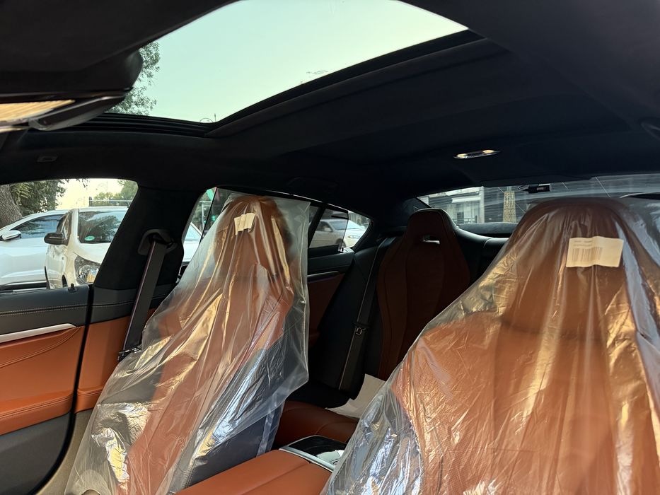 BMWm850i 2026 grat kope