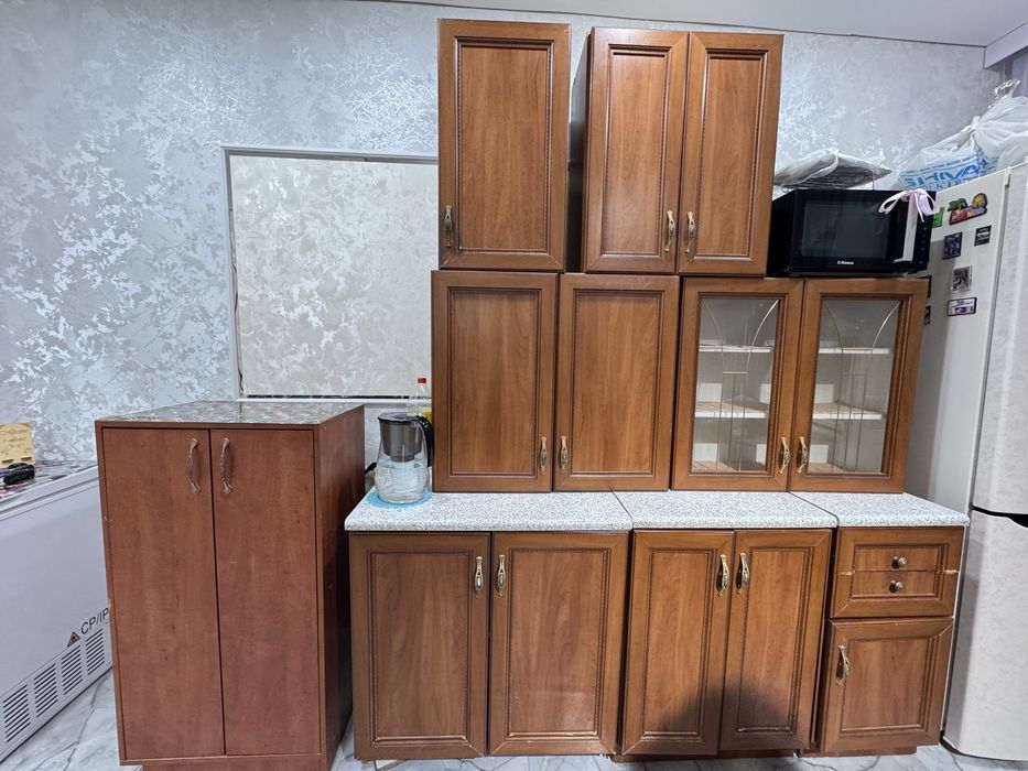 Продам кухонный гарнитур