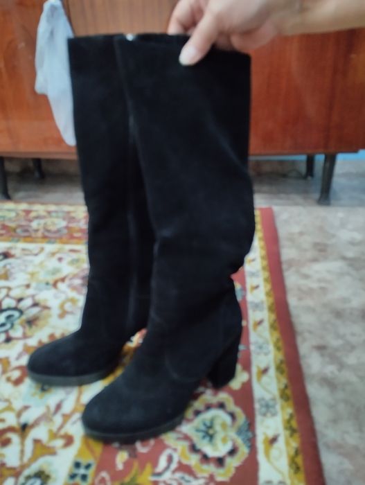 Продам сапоги женские