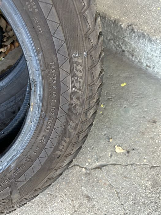 Зимни гуми за бус на 3000 км