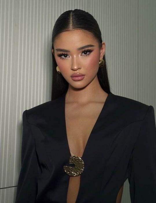 Макияж . Опытный визажист