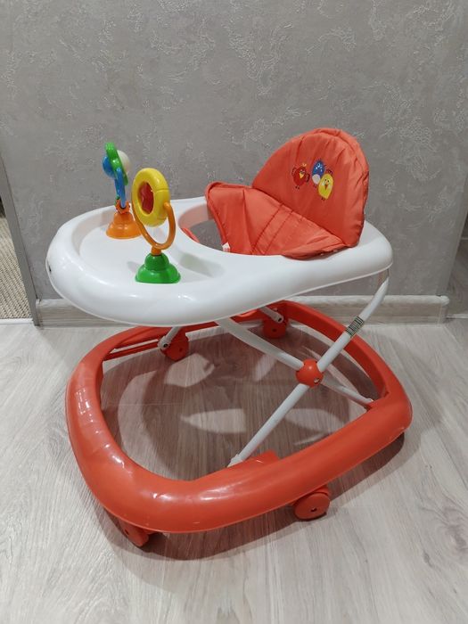 Продам ходунки б/у