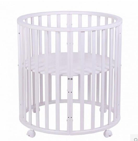 Кроватка детская в отличном состоянии.