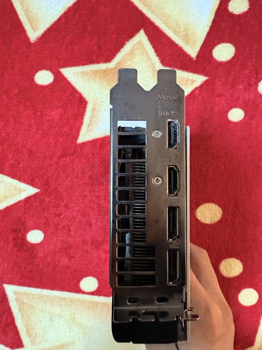 vand placa video si kit gaming