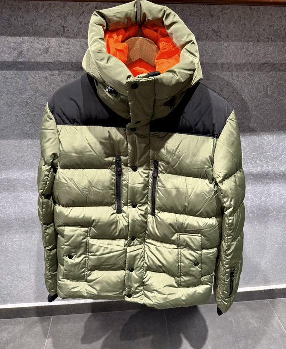 Мъжко зимно яке Moncler