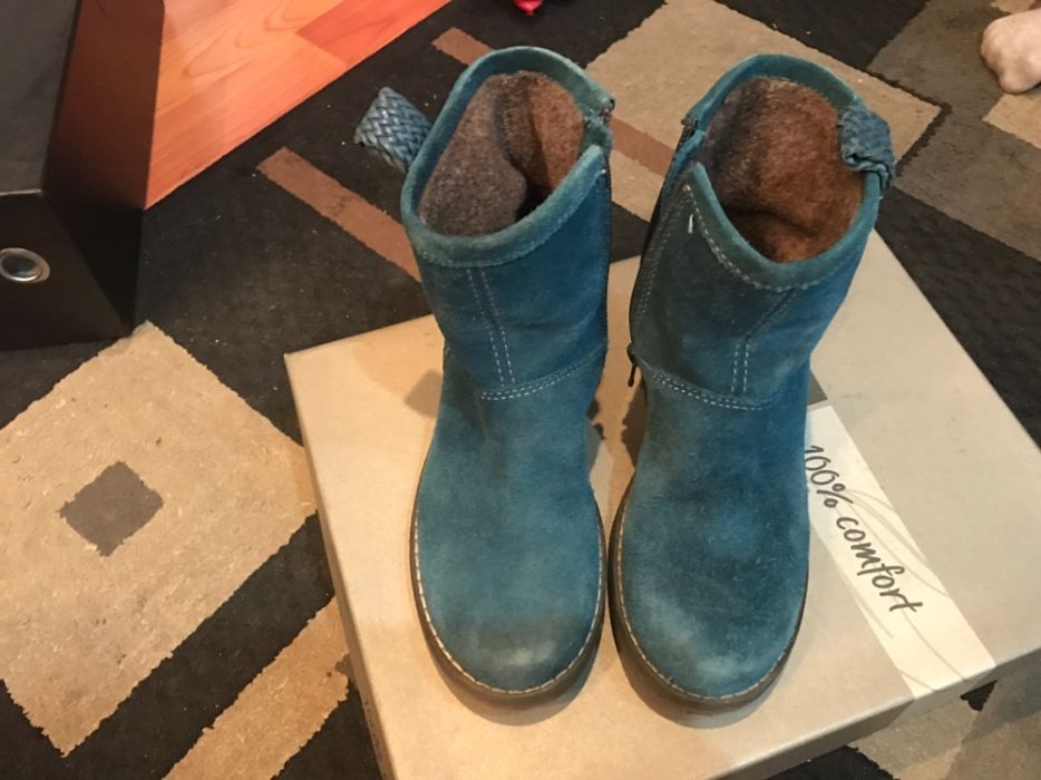 Ботинки на девочку