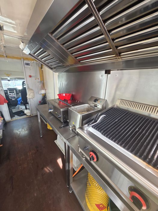 Auto iveco fast food