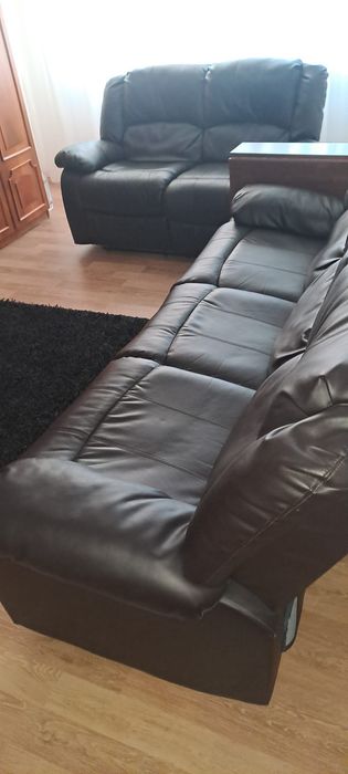 Vand 2 canapele rabatabile!!! Una de 3 locuri si una de 2 locuri
