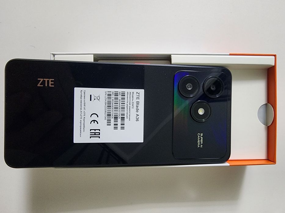 Телефон ZTE Blade 12 гб/64 гб